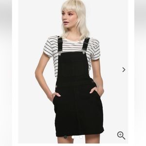 Hot Topic Black Utility Skirtall
